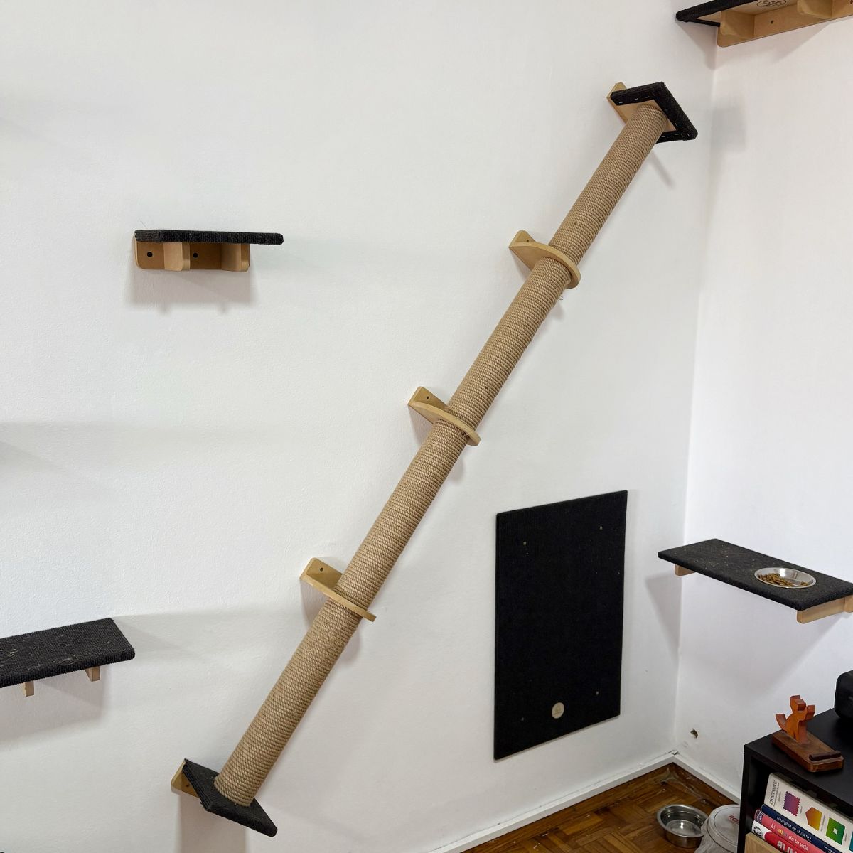 Rascador Tubo de Pared 80cm - Gatomanias